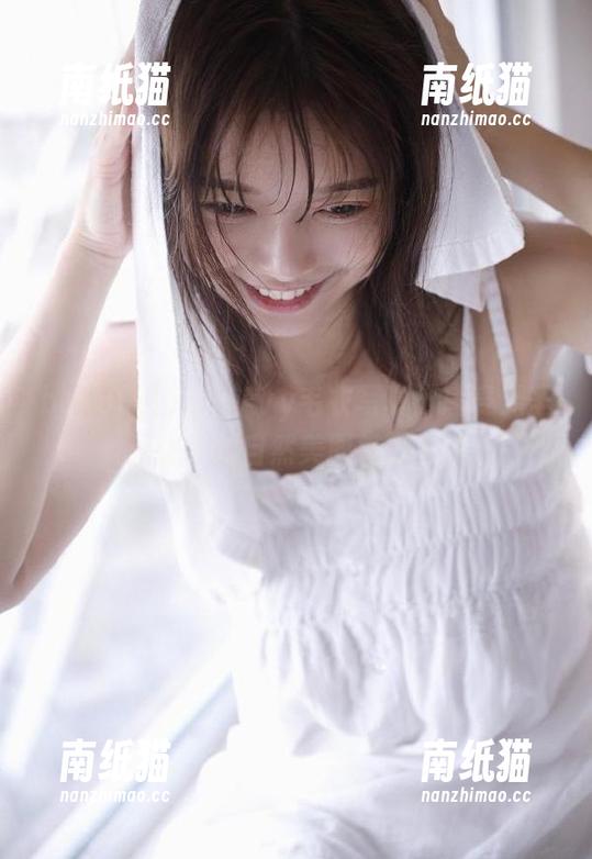 beautyleg-Avy beautyleg - Avy毛衣写真:感受无圣光之下的自然美图魅力.txt
