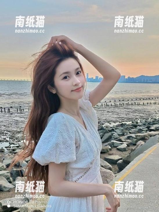beautyleg-Cathy beautyleg - 走进Cathy的教室,感受图集中每一张作品带来的视觉盛宴与情感共鸣.txt