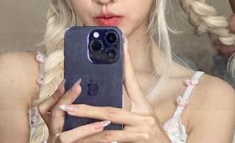 beautyleg – PinQ的皮衣艺术：每一张作品图包都讲述一个故事.txt