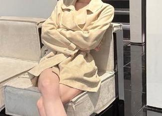 beautyleg – 探索内心与身体：Yvonne瑜伽原图集中的和谐美.txt