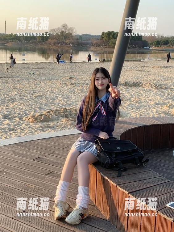 beautyleg-黄苇萱 beautyleg - 黄苇萱的婚纱幻想:高清套图,告诉你婚纱也能有趣.txt