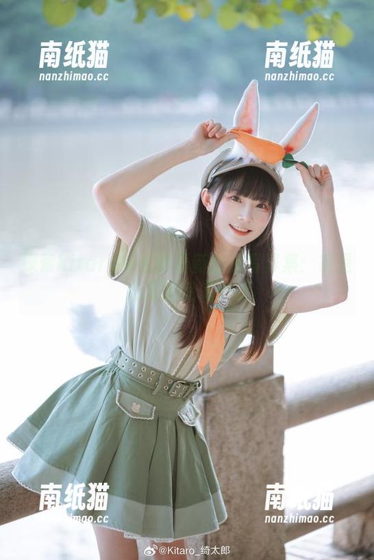 kitaro绮太郎 探索kitaro绮太郎最新居家写真集:家是心灵的港湾.txt