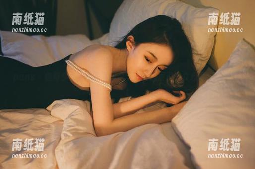 pans-曲奇 pans - 曲奇少女的私房写真合集,细腻展现少女心事与梦想.txt