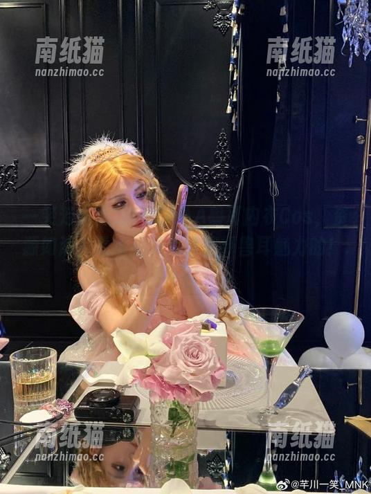 一笑芳香沁 一笑芳香沁的YLYAAA兽耳内衣Cos,资源如潮,看看她是怎样演绎兽耳魅力的!.txt