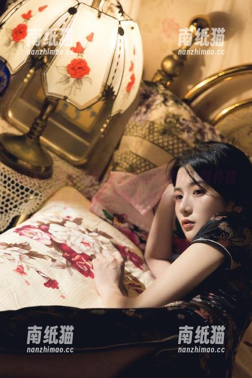 丽柜-小熊 丽柜 - 感受小熊皮衣的时尚魅力,附件精美写真与图片等你来探索.txt