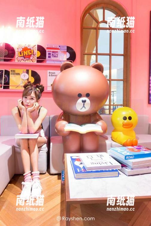 丽柜-尔尔 丽柜 - 探寻尔尔短裙的魅力:精美写真合集与梦幻图集分享.txt