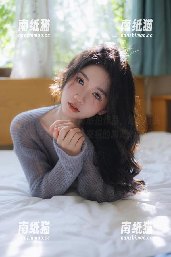 丽柜-文芮 丽柜 - 无圣光的文芮旅拍作品,通过镜头见证美丽与孤独交织的瞬间.txt