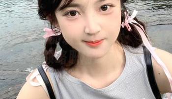 丽柜 – 图库中的职业装艺术：美美作品带你领略职场风采.txt