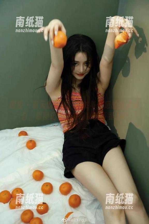 丽柜-露露 丽柜 - 夏天的露露:自然与性感的完美结合,原图记录活力四射的青春.txt