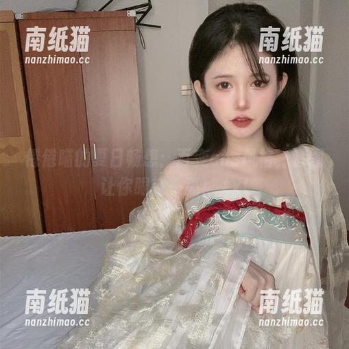 倦倦喵 倦倦喵的夏日畅想:百变cos风格,套图让你眼前一亮!.txt
