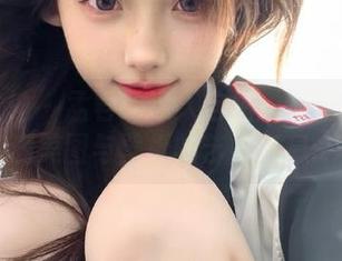 克拉女神 – 孟君的迷人自拍：让你的屏幕充满美图与壁纸的艺术气息.txt