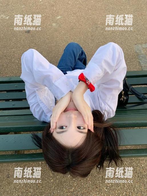 克拉女神-慕菲 克拉女神 - 全套慕菲红裙写真,蕴含着无数情感,令人一见倾心的作品必不可错过!.txt
