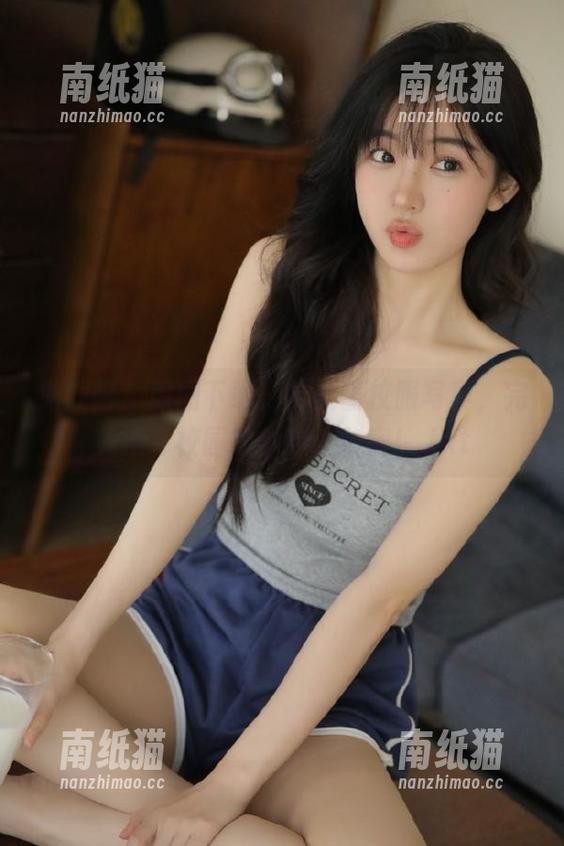 兔几盟-夏美酱 兔几盟 - 原图下载!夏美酱校服写真,完美演绎校园故事的小秘密!.txt