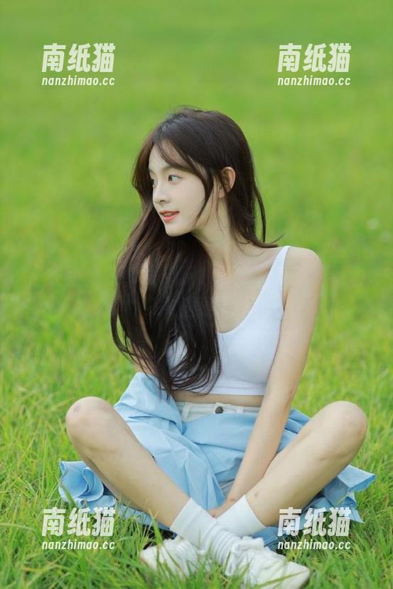 兔玩映画 在线图集分享:兔玩映画草莓女孩的青春少女盛宴.txt