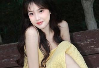 南鸽的透明女仆作品，原图写真带你捕捉那些瞬间中的温暖与柔情.txt