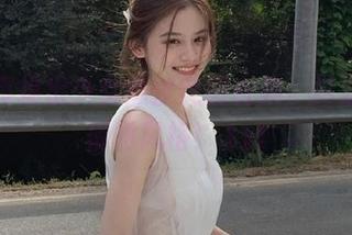 喵写真推出少女黑丝美图合集，尽显清新俏丽风格！.txt