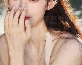 嗲囡囡 – 发现SiByl李思宁的银发芭比：超美写真图库，海量下载等你来体验！.txt