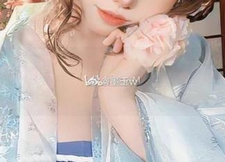 解锁墨玉M的艺术世界：明日方舟食铁兽主题作品图包.txt