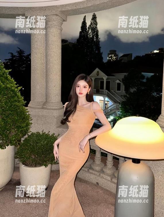 头条女神-杨曼妮 头条女神 - 尽享圣诞气氛,杨曼妮写真合集分享带你走进冬季童话.txt