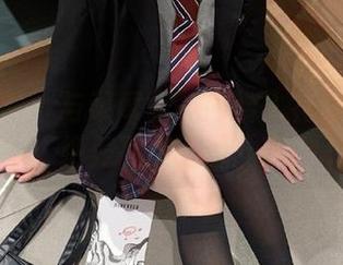 头条女神 – 与草莓酱一同踏入花嫁的梦幻世界：绝美写真图片分享！.txt