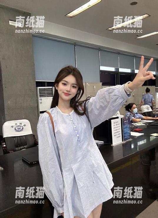 奈汐酱Nice 点燃你的心动,奈汐酱Nice可爱的写真原图真是太迷人了.txt