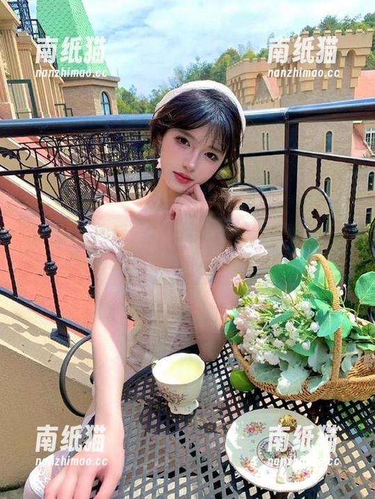 妮是老虎 微密圈 - 想感受紫色韵味的魅力?观看妮是老虎的精彩图片吧!.txt