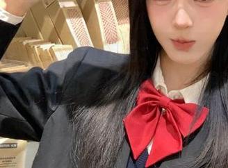 孙乐乐(손예은)全新作品：DJAWA比基尼假期#2合集更新，揭秘水边的浪漫故事.txt