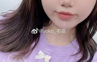 一起走进“宅夏yoko教室”：图集分享她的青春与梦想.txt