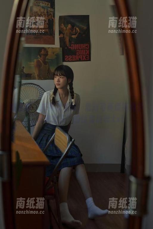 宋昱欣 微密圈 - 宋昱欣专属:最新写真原图揭示“玫瑰女人”的优雅韵味.txt
