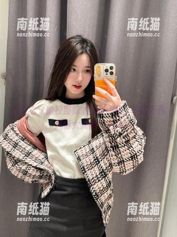 小瑶幺幺 小瑶幺幺的校服妹妹全套作品,美国青春风情大揭秘!.txt