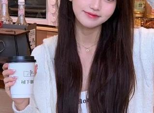 小瑶幺幺圣诞图包已上线，立即下载，领略圣诞的独特风情！.txt