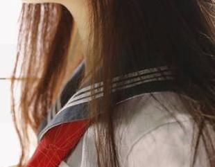 尤果网 – 原图高清解析：于梓馨豹纹写真，感受她独特的时尚态度.txt