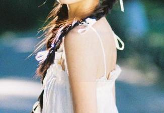 尤果网 – 一同欣赏倪叶腾连衣裙美照合集更新，温婉动人摄影时刻.txt