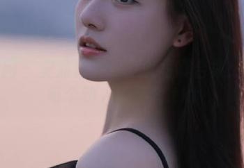 尤果网 – 安沛蕾高清少女写真合集：记录每个动人的笑容.txt