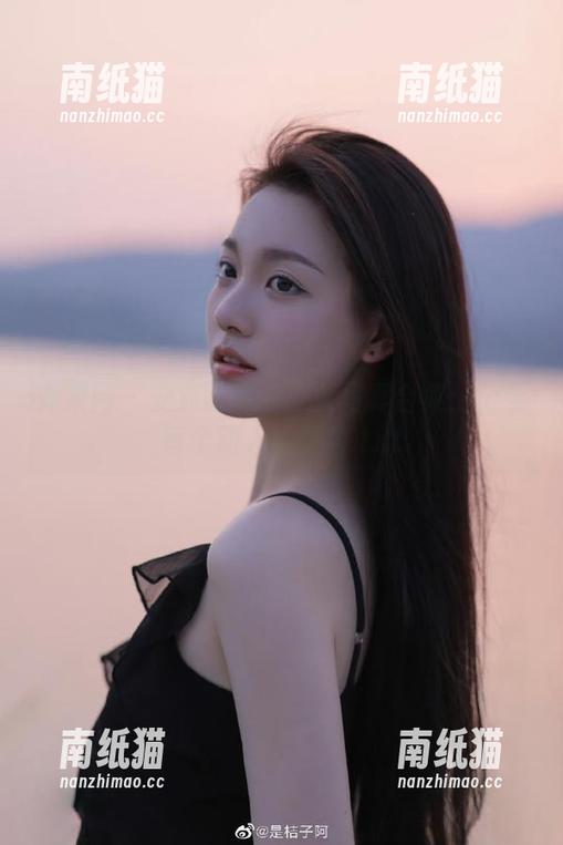 尤果网-安沛蕾 尤果网 - 安沛蕾高清少女写真合集:记录每个动人的笑容.txt