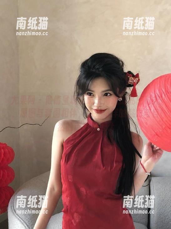 尤果网-李思宁 尤果网 - 倾情呈现李思宁海边的私密时光,原图与套图相伴,感受海洋的魅力与自然的诗意!.txt