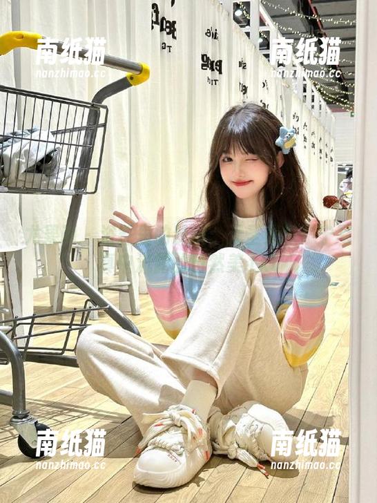 尤果网-李思宁 尤果网 - 浴缸里的梦境:无圣光李思宁写真中流露的自然美.txt