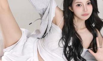 尤果网 – 毛COCO的美足作品：一双袜子也能穿出无限风情的美图，你不来看看吗？.txt