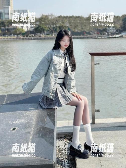 尤果网-米妮 尤果网 - 走进米妮的世界:无圣光旅拍合集展现真实旅行的美.txt