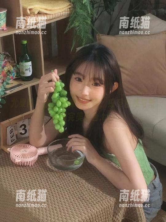 尤果网-金子熙 尤果网 - 金子熙裸足写真,感受自然与壁纸的完美融合.txt