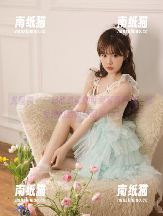 尤蜜荟-娜露 尤蜜荟 - 一起欣赏娜露可爱写真图集,感受她的活力与阳光.txt