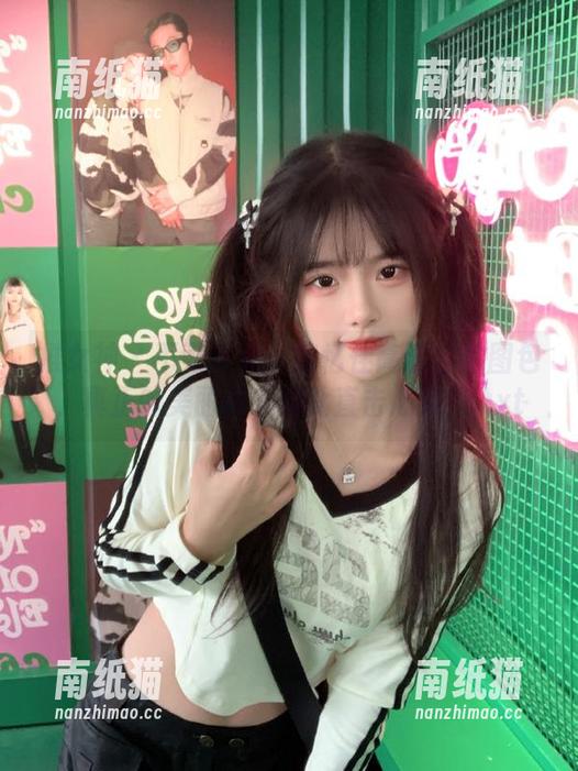 推女神-施忆佳 推女神 - 不可不看!施忆佳高清自拍图包,真正的美丽从未如此直击心灵!.txt