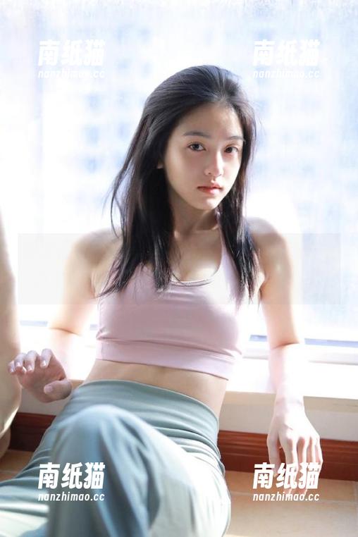 无敌哒小姨妈 微密圈 - 跟随“无敌哒小姨妈”一起庆祝万圣节,最新写真更新带来惊喜!.txt