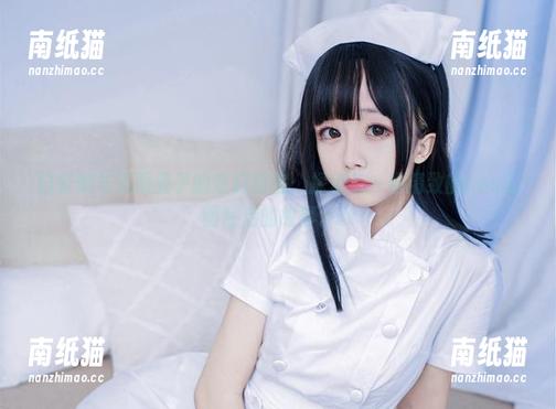 日奈娇 日奈娇与天雨亚子的奇幻旅程:探索每一幅精致的cos美图背后的故事.txt