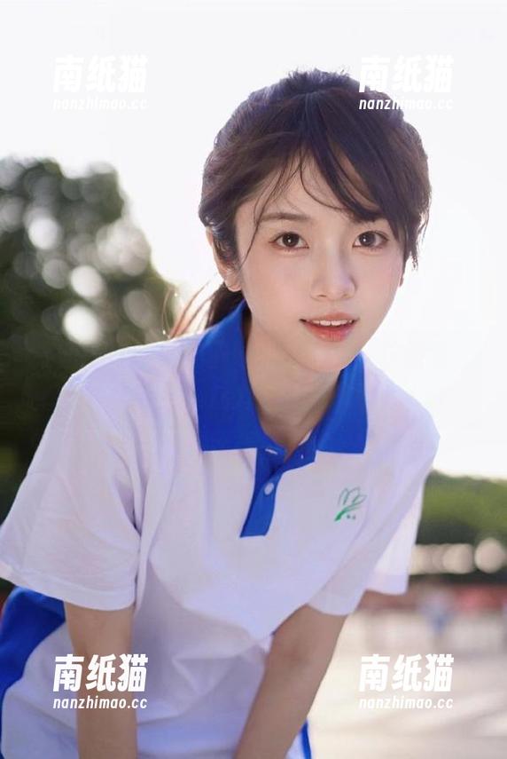 果团网-莫雅淇 果团网 - 独特的韵味:莫雅淇丝袜图集,展现她的个人魅力与时尚态度!.txt