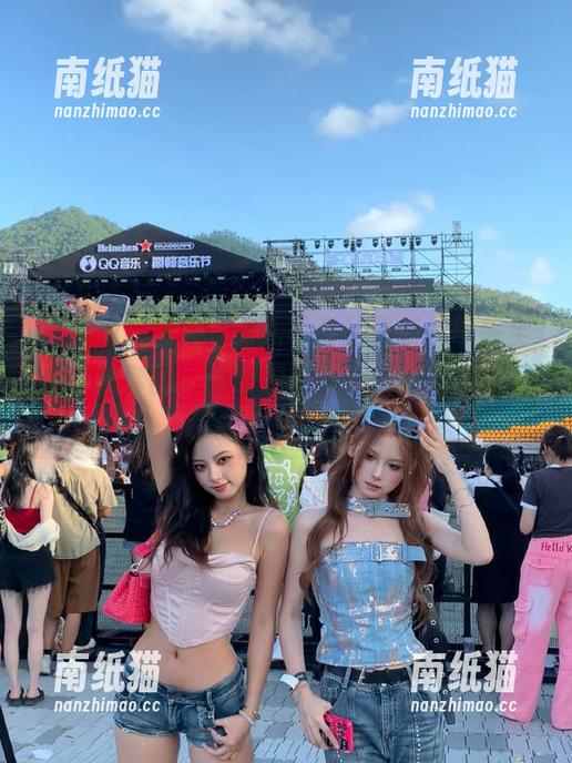 果团网-蜜桃Q妹儿 果团网 - 蜜桃Q妹儿写真站更新,带来全新妹妹套图,感受视觉与心灵的双重享受!.txt
