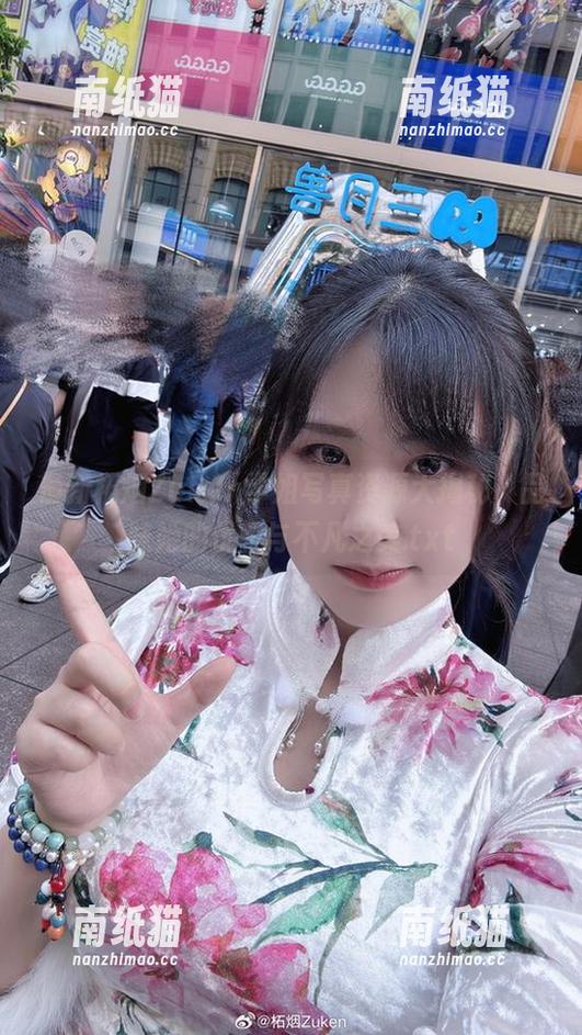 柘烟Zuken 最新柘烟Zuken学姐写真资源大揭秘,品味她的优雅与不凡之美.txt