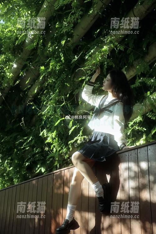 桃良阿宅 桃良阿宅呈现纯白写真套图,捕捉每一个动人的细节与瞬间.txt