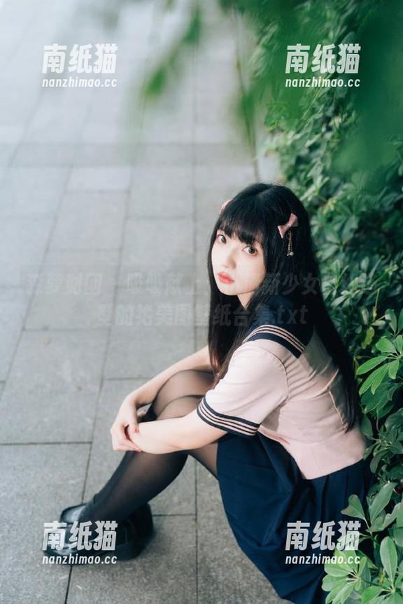 森萝财团-吸吸 森萝财团 - 吸吸献上:小清新少女白丝造型的绝美图壁纸合集.txt