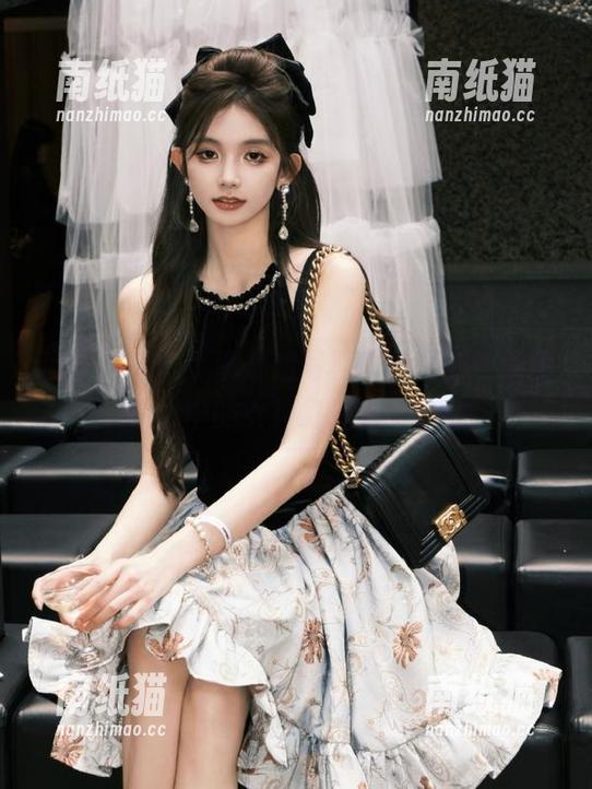森萝财团-小满 森萝财团 - 小满御姐写真作品更新,解锁你心中的女神幻想吧!.txt